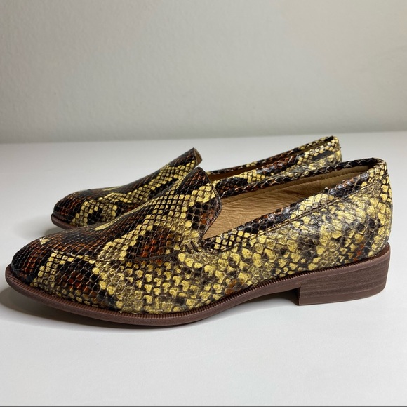 Madewell Frances Loafer in Snake Embossed Leather - Picture 3 of 7
